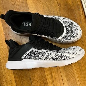 APL Techloom Tracer size 6.5